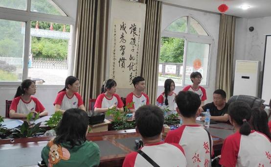 进一步引领环安青年以勇毅前行的姿态奋